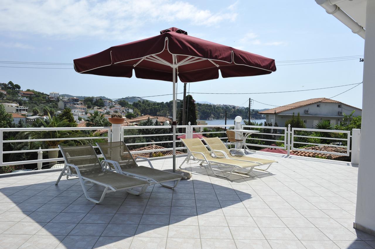 Hotel Rea Megáli Ámosz Kültér fotó