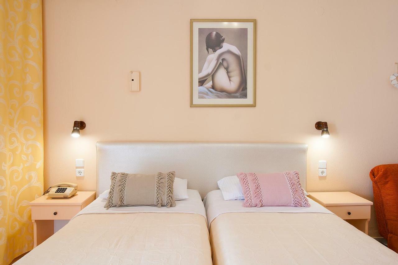 Hotel Rea Megáli Ámosz Kültér fotó